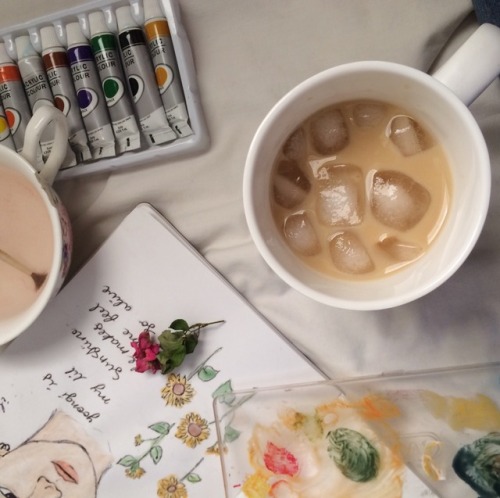 pinksbreezes: i made my own iced coffee