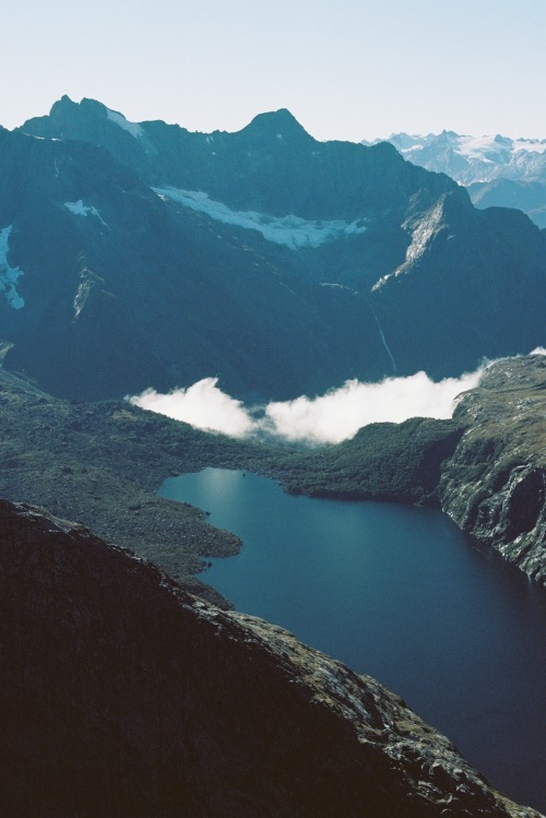 hugohunt:Lake Adalaide [Portra 160]