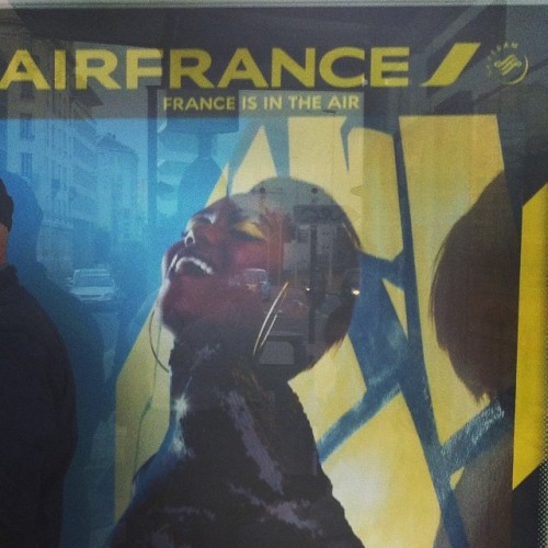 The Lupita effect #airfrance #bellenégresse #darkskinnedwoman (à Jean Moulin University Lyon 3)