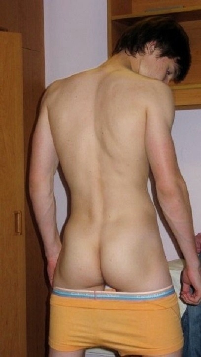 dancing-with-nudes:  Dancing With Nudes