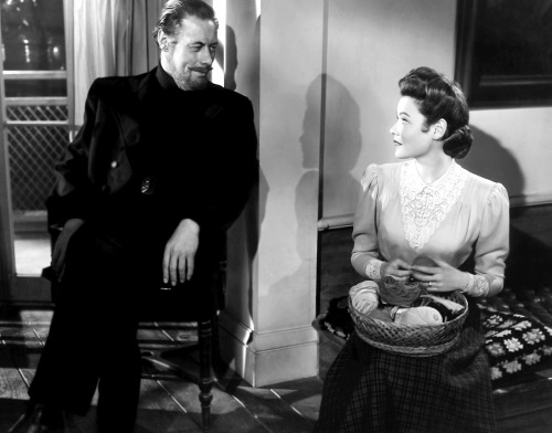 wehadfacesthen: Rex Harrison and Gene Tierney in The Ghost and Mrs. Muir (Joseph L. Mankiewicz, 1947) https://painted-face.com/