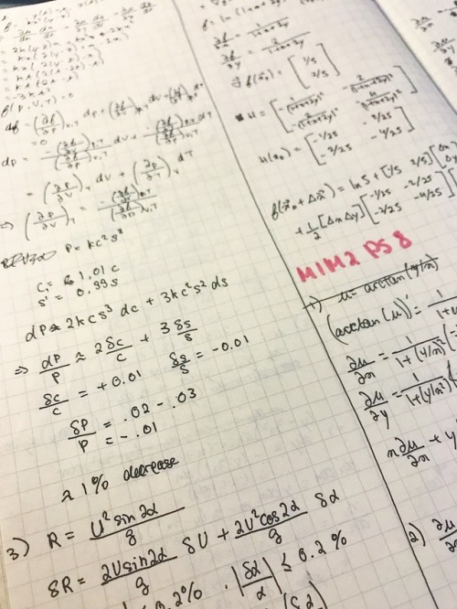 14/03/2018 Doing some multivariable calculus to prepare for Friday’s test. I basically skipped all t