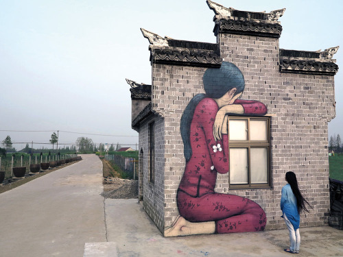 XXX culturenlifestyle:  Stunning Faceless Mural photo