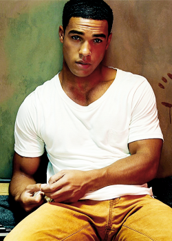 ludi-lin:man crush mondayLUCIEN LAVISCOUNT