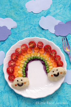 little-cuisine:  Rainbow Plate 