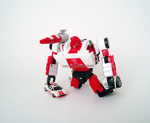 XXX aeonmagnus:  When Transformers play with photo