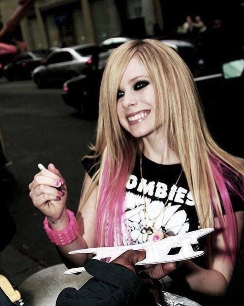 Avril Lavigne Appreciation Post