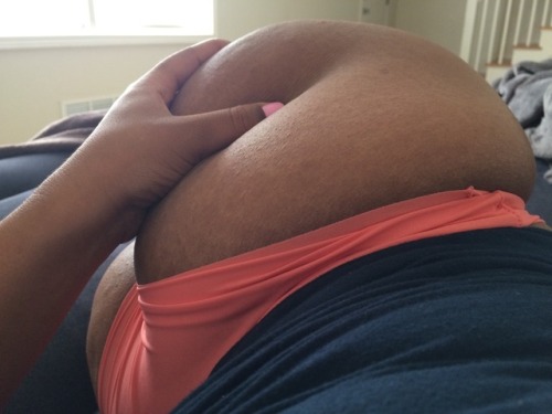 sidebitchesonly:    sidebitchesonly