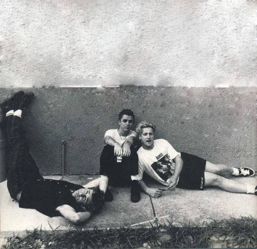 green-day-photoshoots:Green Day in 1994.