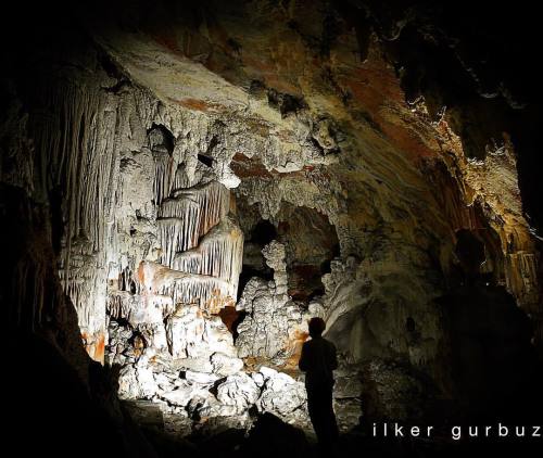 #caverns #cave #dark #happy #adventure #life #slience #bats #rocks #gate #under #cold #blankspace #t