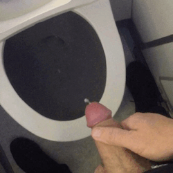 cutthecock:  Airplane jizzing  Now a cut man!!