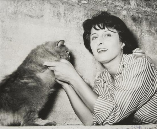 lescuriositesdelafoire:Guglielmo ColuzziAnna Magnani with Cat