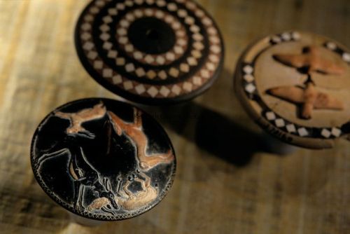 Black steatite and alabaster gaming discs, Tomb of Hemaka, 1st dyanasty, Saqqara Photo by Kenneth Ga