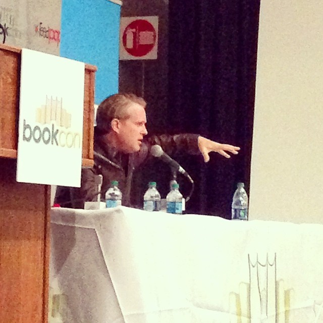 The handsome and amazing #CaryElwes shows the #bookcon2014 crowd how Andre the Giant used his huge hand to keep Robin Wright’s head warm on #ThePrincessBride set.