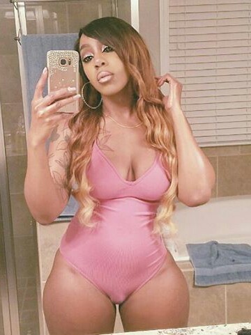 Porn Pics thickordie:  She Poppin