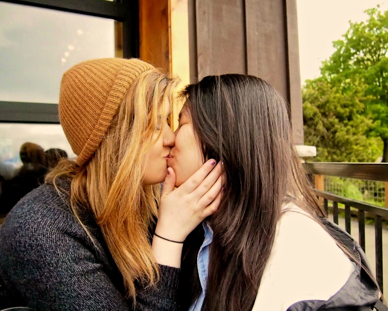 the-inspired-lesbian:  asyaelisabeth.tumblr.com 