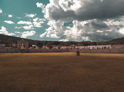 Tlacolula, Oaxaca. Instagram: wholluviamelluvia