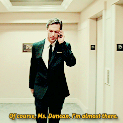 thecloneclub:  Sarah impersonating Rachel (x) 