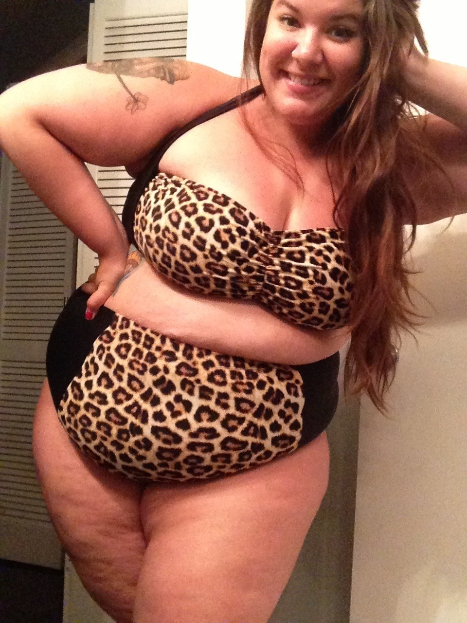 nataliemeansnice:  today has been a stellar mail day! got my forever21+ fatkini (3x)