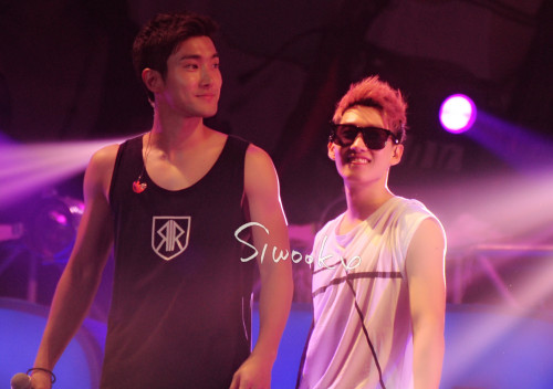 fuckyeahchoisiwon: cr: 小不点儿是优越的Gulliver冖v冖 | Do not edit. Do not use for commercial purposes.