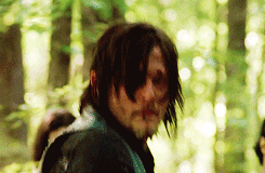 twdhgfan:  Who says this doesn’t mean something? Clearly it does. Thinking back