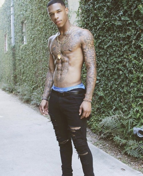 sexnthecloset:  IG: Iamtylerp_