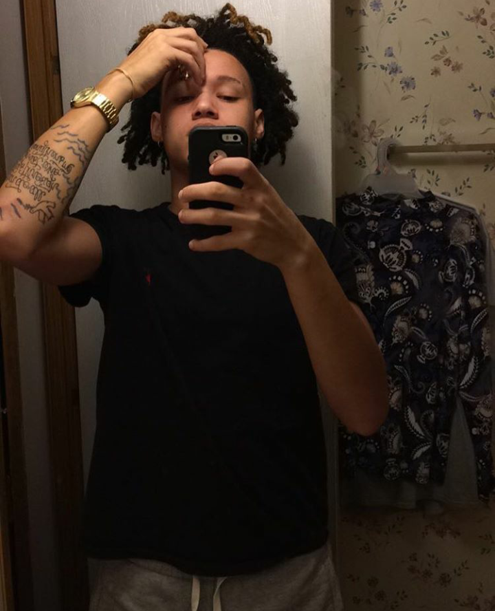 young-baitable-niggas:  heelgod:  His Gram and Cock is Poppin 🍆🍆🍆👅👅