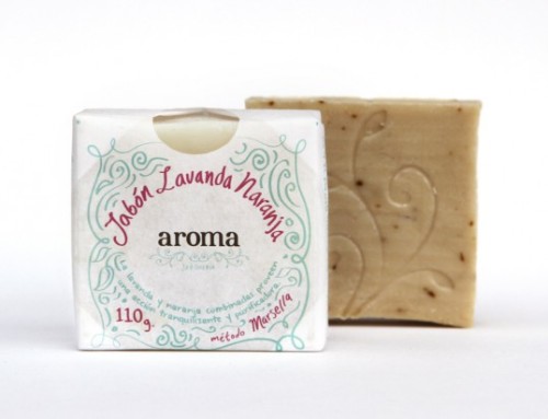 Claudio LimonLove organic packaging with fine embellishment - Aroma soaps from Mexico.