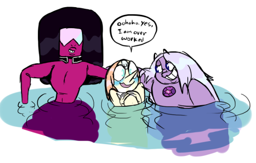 no-mi-torta:  I like drawing gems without boobs because reasons. enjoy this nsfwish comic you thirsty little heathens. POLYGEMS FOR LYFE also relaxed wet hair garnet. 