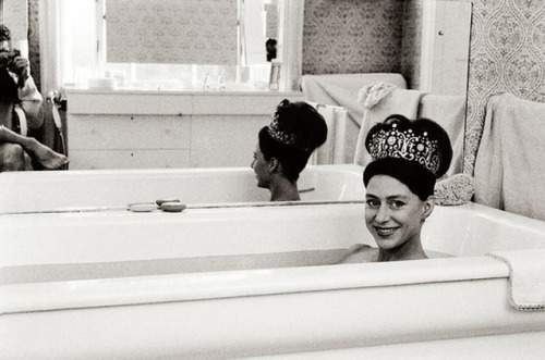 thearchitecturalist:Princess Margaret in the bath. - Photo by her husband, Lord Snowdon.