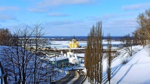 Мороз и солнце; день чудесный! #beautiful #church #sky #russianstyle #snowy #winter #nature #russia 