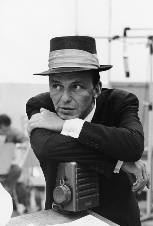 agelessphotography: Frank Sinatra at a Capitol Records recording session in Los Angeles, Sid Avery, 