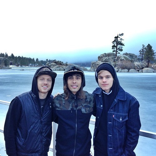 PIERCE THE VEIL