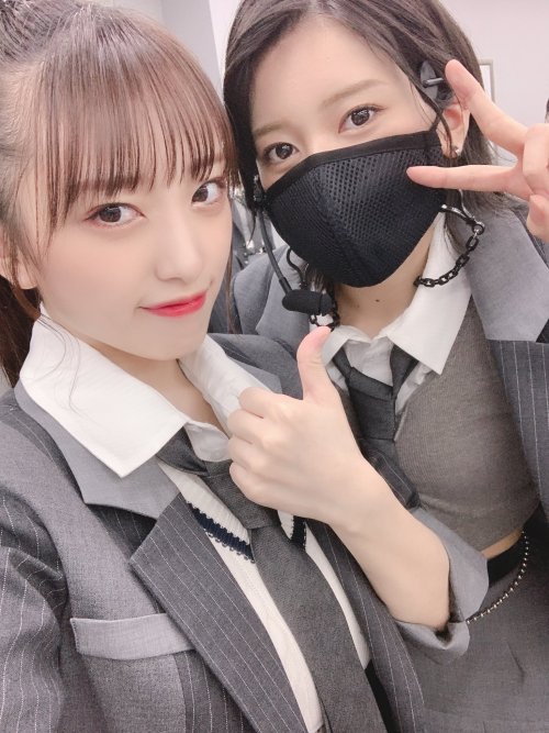 soimort:岡田 奈々 - Twitter - Mon 19 Jul 2021  #大西黒マスク卍 おはようございます😷🍑#Onishi