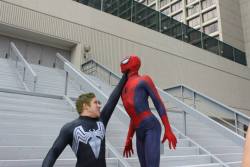 buckybird:  Spider-Man vs Venom Myself as Spider-Man Zack as Venom Photo by Almost Nerdy.