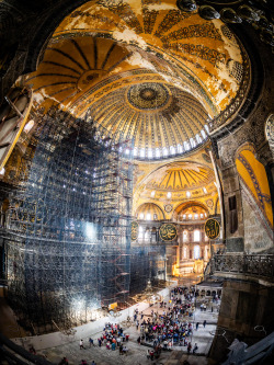sevenyearsinadvertising:  Interior of the Hagia Sophia, Istanbul, Turkey
