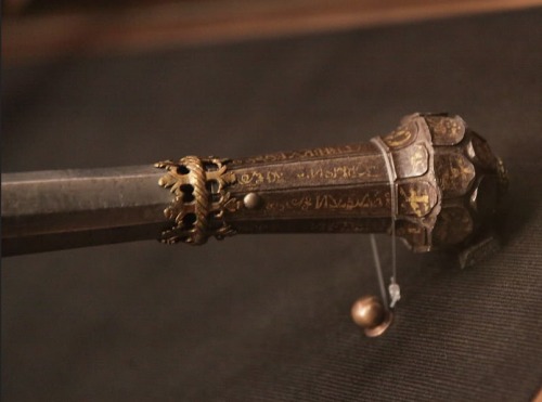 owloftherearburghs: Sword of Maximilian I, Holy Roman Emperor. Click on the images for higher resolution. 