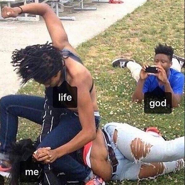 👀