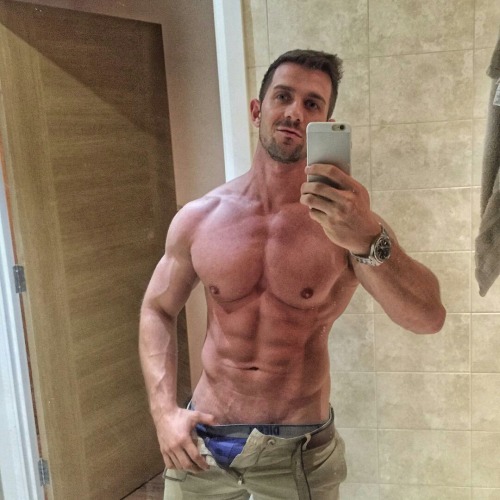 billyraysorensen:  Hot studly – David Lawson … 