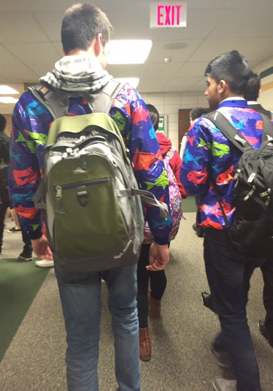 heart:  the weirdest things honestly happen in my school like back in the spring, this guy in my grade randomly started selling these seafood restaurant jackets for ū and everyone started buying and wearing them to school. the administrators even had