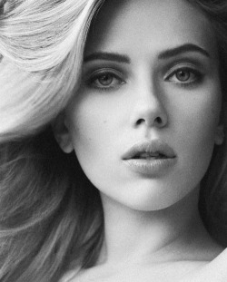 pop-culture-savant:  Scarlett in black &amp; white 