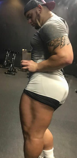 adictoalosculones:  Alessandro 😈🍑👅🍆💦