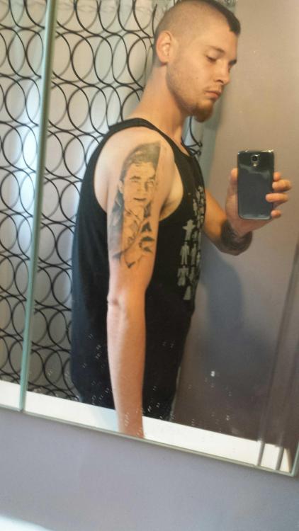 straightwhitethugs:  Follow us for the FunStraight Amateur Men- https://amateurstraightmen.tumblr.com/Straight