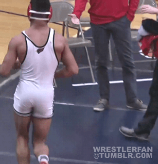 felixou1:  FASTER BOY WITH YOUR PRETTY ASS…..