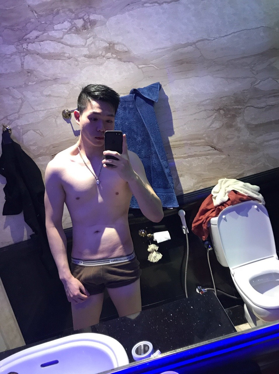 asiancock:  Found an unlock phone at a mall cafeteria in indonesia and found nudes