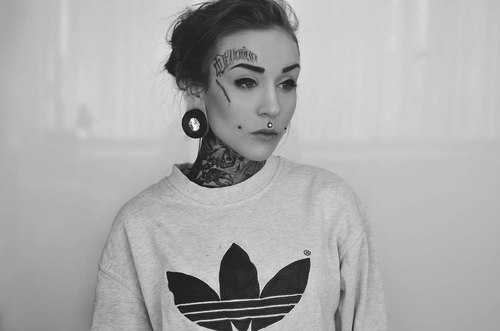  Monami Frost 