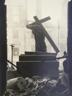 flashofgod:  Unknown, Destroyed Warsaw, 1945. 