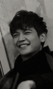 santaeminism:q: there are many stories on the internet from people who witnessed your kindness.minho