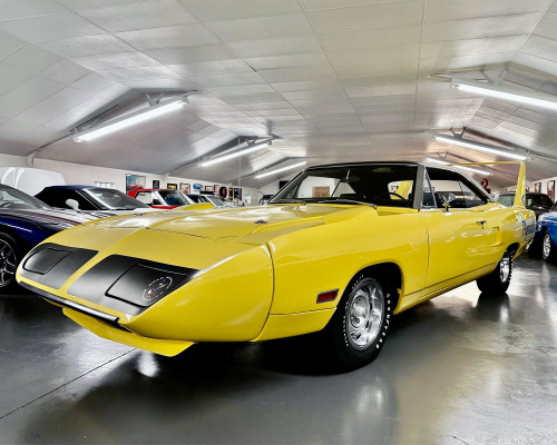 Winged Wednesday; '70 Superbird, 440 6 Pack, 4 Speed - C/o Barrett-Jackson