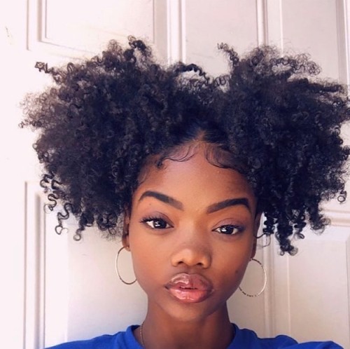 @the_frohaven Double puff @i_kayd_ . . . . . . . . #2frochicks #naturalhairjourney#naturalhairdreams